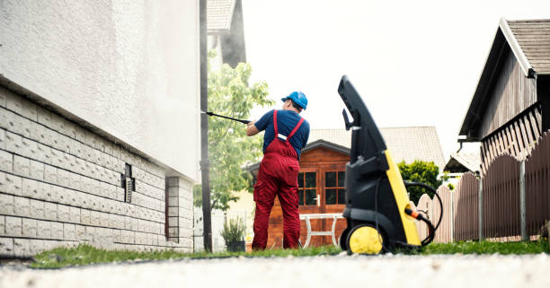 Best Pool Deck Cleaning  in Milford Square, PA